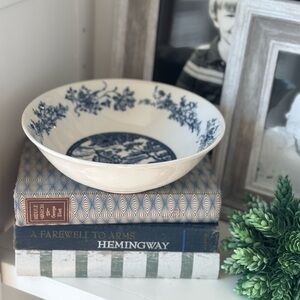 Vintage Mayfair Pottery Ceramic Bowl. Japan Small Chip